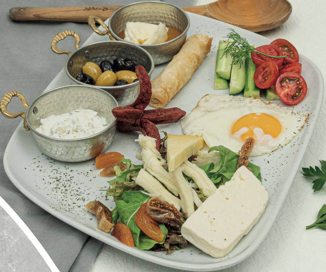 ESTO BREAKFAST PLATE